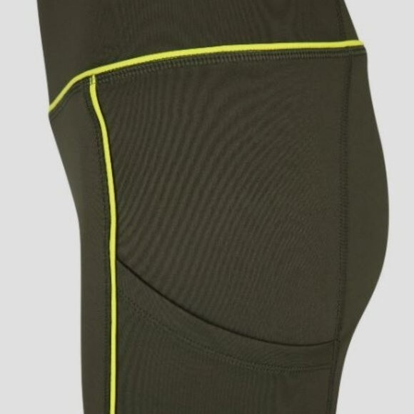 LAYER 8 Size X-Small Forest Green Core Bike Short Side Pocket NWT Qwick Dry - Picture 10 of 10